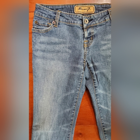 Seven7 Super Low Stretch Jeans Size 28 - Picture 3 of 8